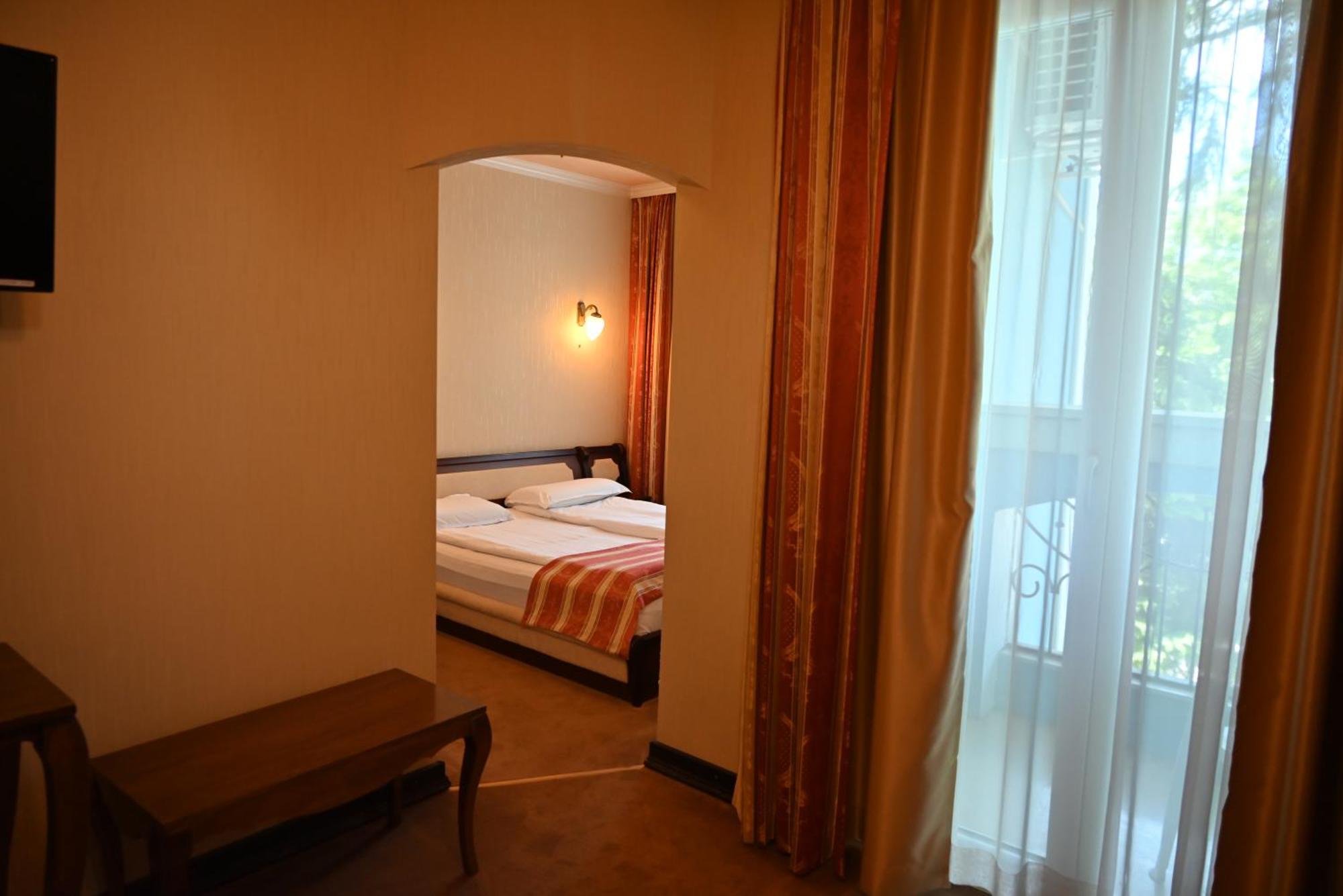 Hotel Lazur Kjustendil Exterior foto